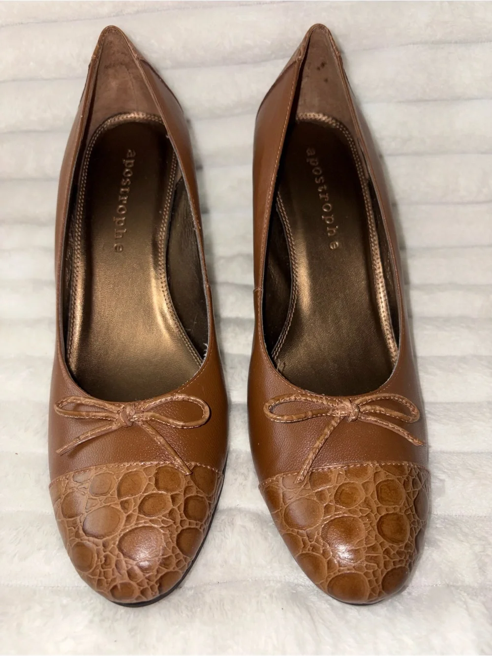 Apostrophe Brown Croc-Textured Toe Ballet Heels with Bow 8M